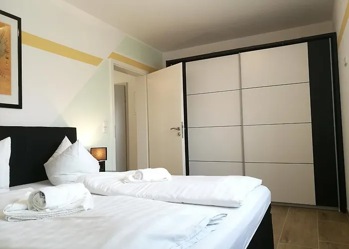 Lucys Haus 1 \