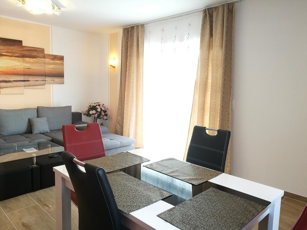 Apartment Lucys Haus 1 